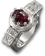 Silberner GemSelect-Ring mit Rhodolith-Granat und weißem Saphir