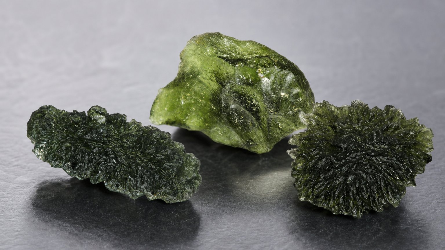 Natürliche Moldavit-Edelsteine – Kaufberatung