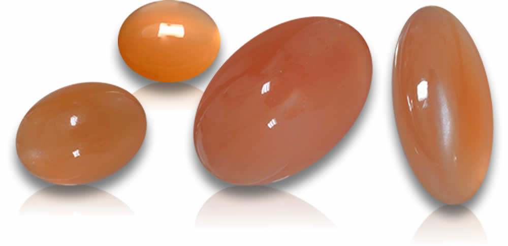 Pfirsichfarbene Mondstein-Edelsteine