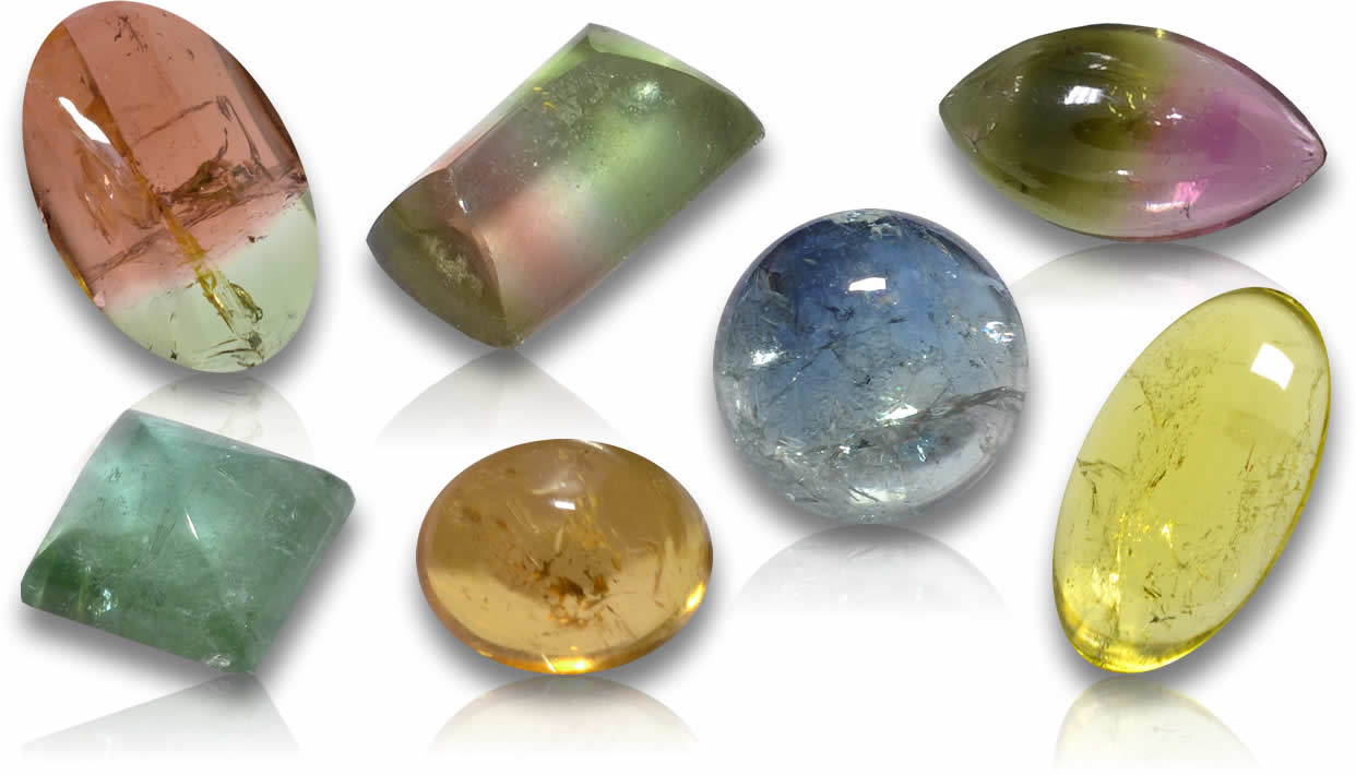 Turmalin-Cabochons zu verkaufen