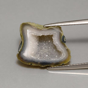 7,59 ctw natürlicher mehrfarbiger Achatgeode, Fantasieschliff, Lichtundurchlässig