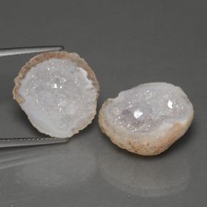 21,74 ct natürliche mehrfarbiger Achatgeode-Edelsteine, Fantasieschliff, Lichtundurchlässig
