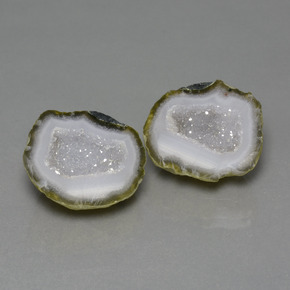30.45 ct natürliche Mehrfarbig Achat-Geode-Edelsteine, Ausgefallene Form, Lichtundurchlässig