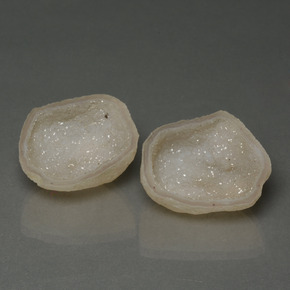 16,57 ct natürliche mehrfarbiger Achatgeode-Edelsteine, Fantasieschliff, Lichtundurchlässig