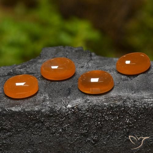2.70 ct natürliche Mittelorange Achat-Edelsteine, Oval, Lichtdurchlässig