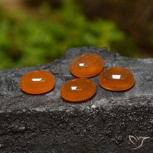 2.70 ct natürliche Mittelorange Achat-Edelsteine, Oval, Lichtdurchlässig