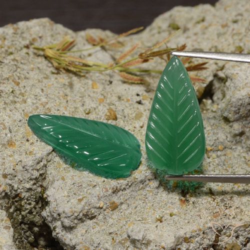 8.55 ct natürliche Warmes Grün Achat-Edelsteine, Fantasie, Lichtdurchlässig