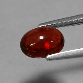 1,37 ctw natürlicher roter Almandin-Granat, Oval Schliff, Lichtdurchlässig