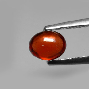 0,88 ctw natürlicher roter Almandin-Granat, Oval Schliff, Lichtdurchlässig