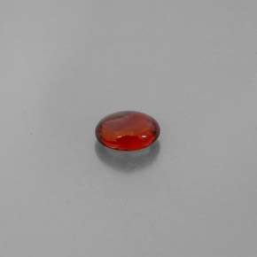 0,90 ctw natürlicher roter Almandin-Granat, Transparent, Transparent / Lichtdurchlässig