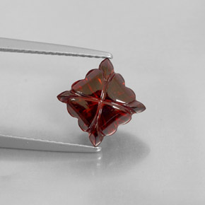 3,15 ctw natürlicher roter Almandin-Granat, Transparent, Transparent / Lichtdurchlässig