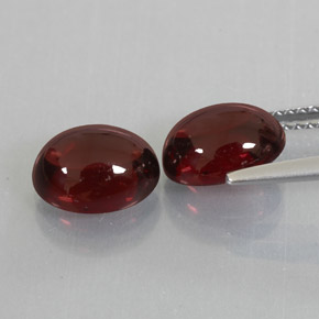  ct natürliche roter Almandin-Granat-Edelsteine, Transparent, Transparent / Lichtdurchlässig