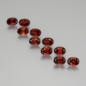 9,47 ct natürliche roter Almandin-Granat-Edelsteine, Oval Schliff, VS