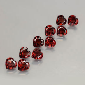 12.62 ct natürliche Rot Almandin-Granat-Edelsteine, Herzform, VS