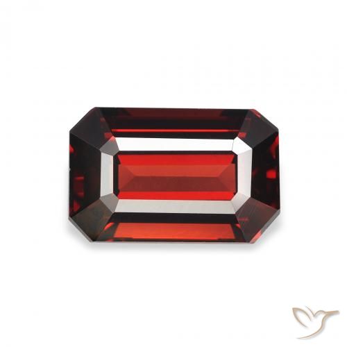 2.38ct Natürlicher dunkelrot Almandin-Granat, Smaragdschliff, VVS-VS