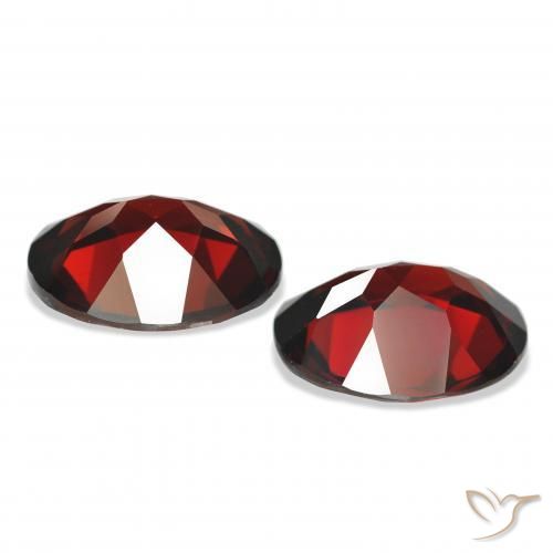 7.56 ct natürliche dunkelrot Almandin-Granat-Edelsteine, Oval, VVS-VS