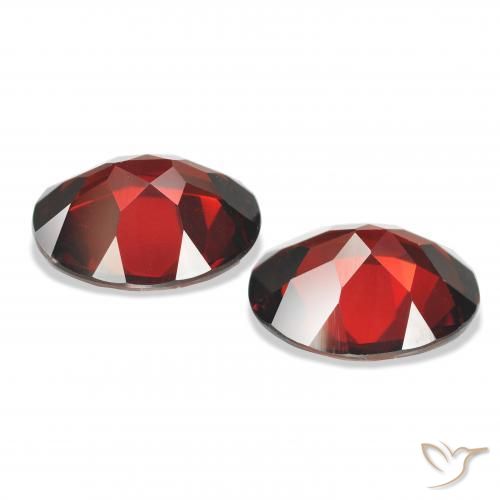 7.53 ct natürliche dunkelrot Almandin-Granat-Edelsteine, Oval, VVS-VS