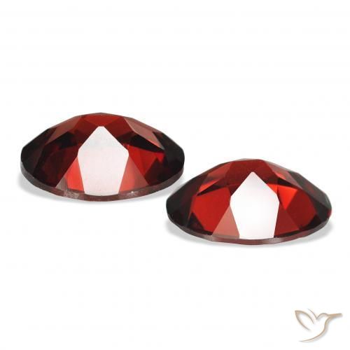 3.88 ct natürliche dunkelrot Almandin-Granat-Edelsteine, Oval, VS