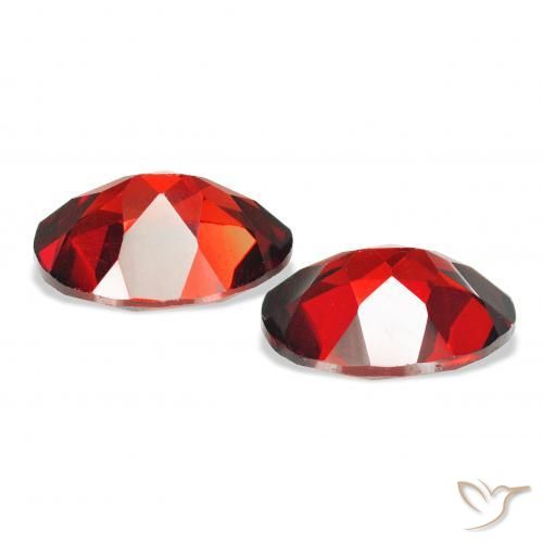 4.36 ct natürliche Tiefes Blutrot Almandin-Granat-Edelsteine, Oval, VVS-VS
