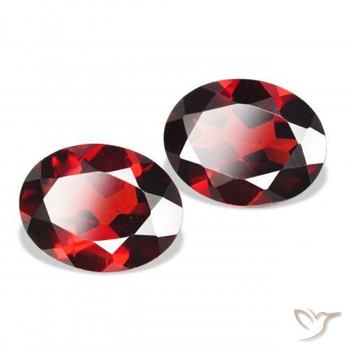 4.46 ct natürliche dunkelrot Almandin-Granat-Edelsteine, Oval, VS
