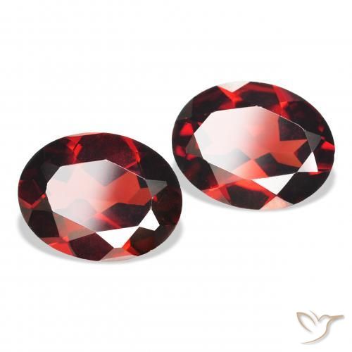 3.95 ct natürliche tiefrot Almandin-Granat-Edelsteine, Oval, VVS-VS