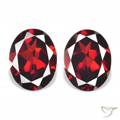 4.61ctw tiefrot Almandin-Granat, Oval, VVS-VS