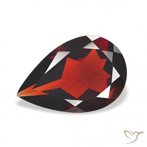 2.67ct dunkelrot Almandin-Granat, Birnenform, VVS