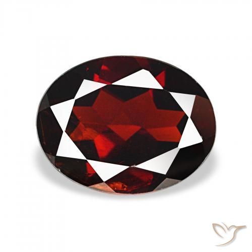 2.02ct dunkelrot Almandin-Granat, Oval, VS