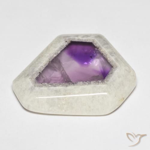 45,43 ctw natürlicher mehrfarbiger Amethystgeodenscheibe, Fantasieschliff, Transparent