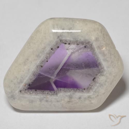 21.95ct Natürlicher Mehrfarbig Amethyst-Geodenscheibe, Fantasie, Transparent