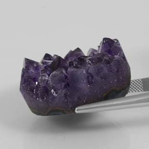 9,17 ctw natürlicher Violet Amethyst-Geode, Ausgefallene Form, Lichtundurchlässig