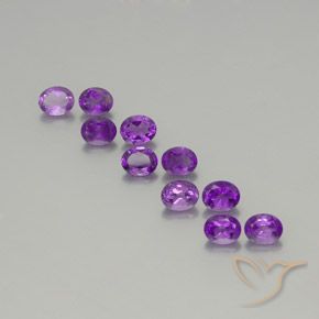 3.67 ct natürliche Intensives Violett Amethyst-Edelsteine, Oval, VS