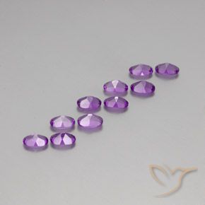 4.09 ct natürliche Mittelviolettes Violett Amethyst-Edelsteine, Oval, VVS-VS