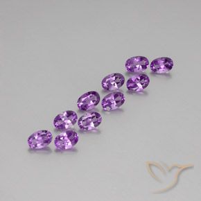 4.07ctw Natürlicher Tiefviolettes Violett Amethyst, Oval, VVS-VS