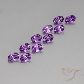 4.01 ct natürliche Mittelviolettes Violett Amethyst-Edelsteine, Oval, VVS-VS