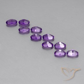 4.12 ct natürliche Mitteldunkles Violettviolett Amethyst-Edelsteine, Oval, VVS-VS