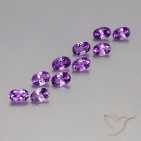 3.96 ct natürliche Lilaisch-violett Amethyst-Edelsteine, Oval, VVS-VS