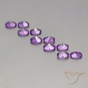 3.96 ct natürliche Lilaisch-violett Amethyst-Edelsteine, Oval, VVS-VS