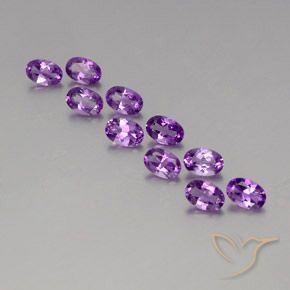 3.93ctw Natürlicher Mitteldunkles Violettviolett Amethyst, Oval, VVS-VS