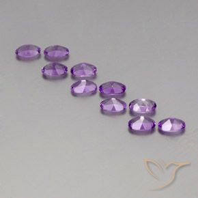 3.93 ct natürliche Mitteldunkles Violettviolett Amethyst-Edelsteine, Oval, VVS-VS