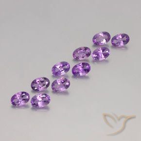 4.23 ct natürliche Mittelviolettes Violett Amethyst-Edelsteine, Oval, VVS-VS