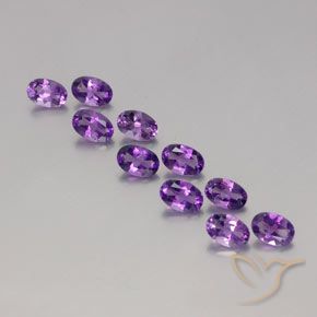 4.12ctw Natürlicher Mitteldunkles Violettviolett Amethyst, Oval, VVS-VS