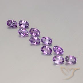 3.79ctw Natürlicher Mittelrosa Violett Amethyst, Oval, VVS-VS