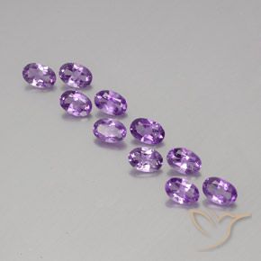 3.85ctw Natürlicher Lilaisch-violett Amethyst, Oval, VVS-VS
