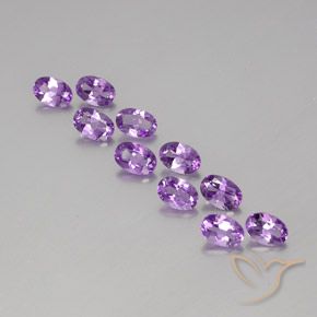 3.96ctw Natürlicher Mittelviolettes Violett Amethyst, Oval, VVS-VS