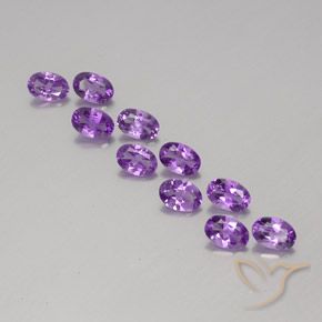 3.97ctw Natürlicher Mitteldunkles Violettviolett Amethyst, Oval, VVS-VS