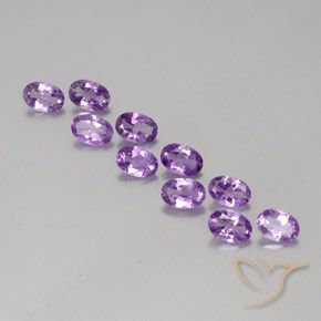 3.75ctw Natürlicher Mittelviolettes Violett Amethyst, Oval, VVS-VS