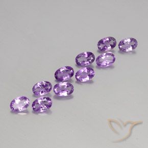 3.75 ct natürliche Mittelviolettes Violett Amethyst-Edelsteine, Oval, VVS-VS