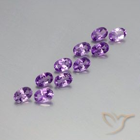 3.81 ct natürliche Tiefviolettes Violett Amethyst-Edelsteine, Oval, VVS-VS