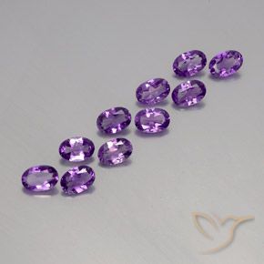 3.84 ct natürliche Mitteldunkles Violettviolett Amethyst-Edelsteine, Oval, VVS-VS
